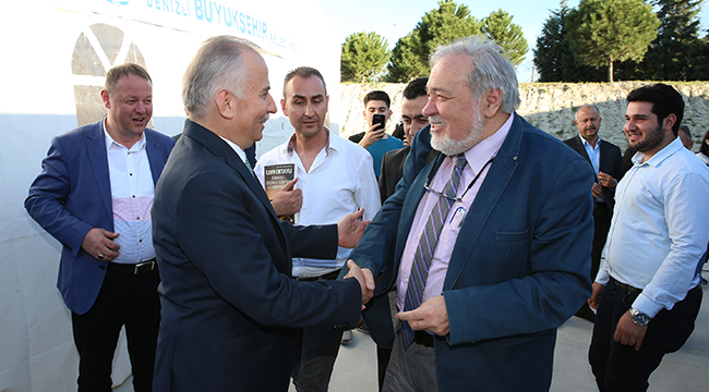 KİTAPSEVERLER ORTAYLI VE TÜMER’İ AĞIRLADI