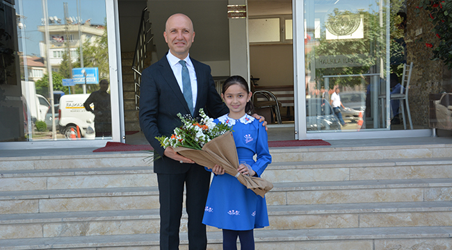 ÖZBAŞ, KOLTUĞUNU GÜR’E DEVRETTİ