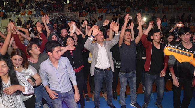 SARAYKÖY BELEDİYESİ'NDEN GENÇLERE ÖZEL FESTİVAL