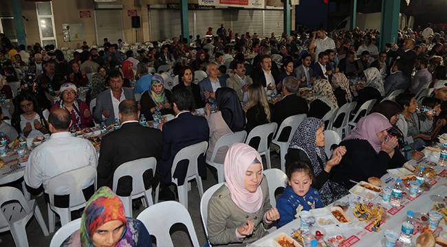BÜYÜKŞEHİR’İN GÖNÜL SOFRASI YENİ MAHALLE’DE KURULDU