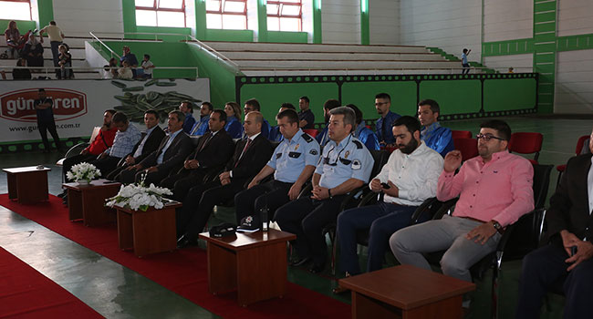 YILIN İLK MEZUNİYET TÖRENİ PAÜ KALE MYO’DAN