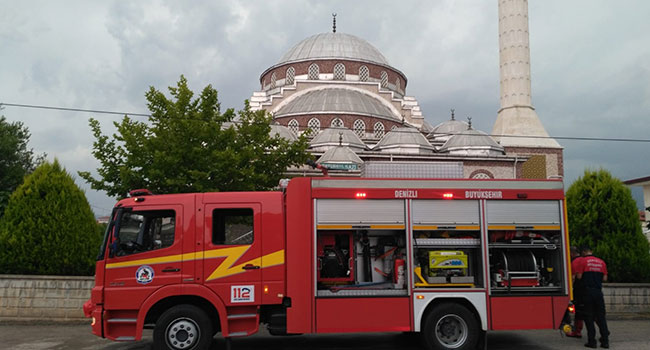 PARATONER BÜYÜK BİR FACİAYI ÖNLEDİ