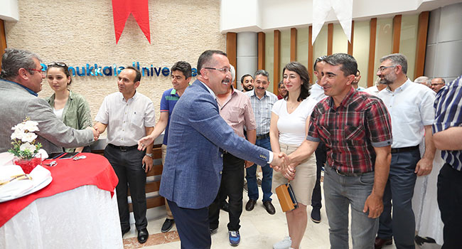 PAÜ’DE AKADEMİK VE İDARİ PERSONEL BAYRAMLAŞTI