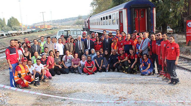 GERÇEĞİNİ ARATMAYAN TATBİKAT