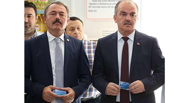 SOSYAL KARTLARI MİLLETVEKİLİ TİN DAĞITTI