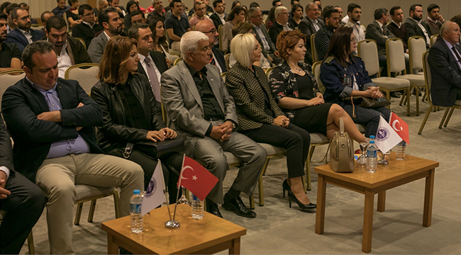 ÖZTÜRK'ÜN HİKAYESİNİ SOLUKSUZ DİNLEDİLER