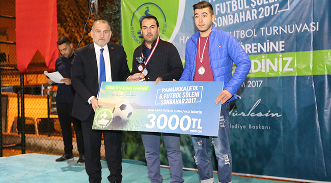PAMUKKALE’ DE FUTBOL ŞÖLENİ FİNAL YAPTI