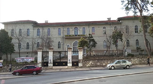 DENİZLİ LİSESİ'NİN BİR BÖLÜMÜ EĞİTİM MÜZESİ OLUYOR