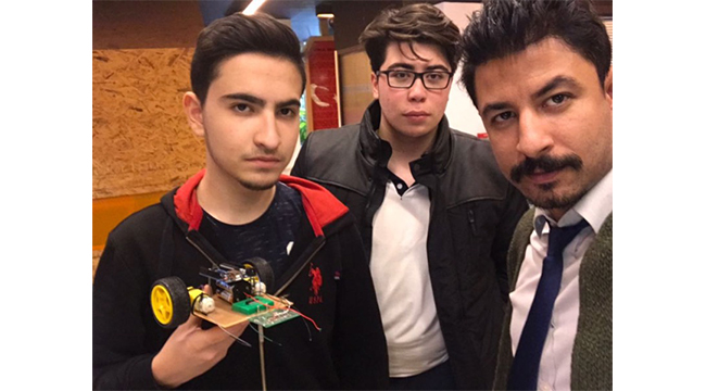 SEVİYE OKULU KODLAMA EĞİTİMİ VERİYOR