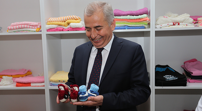 VATANDAŞLARI UMUDU SEVGİ ELİ