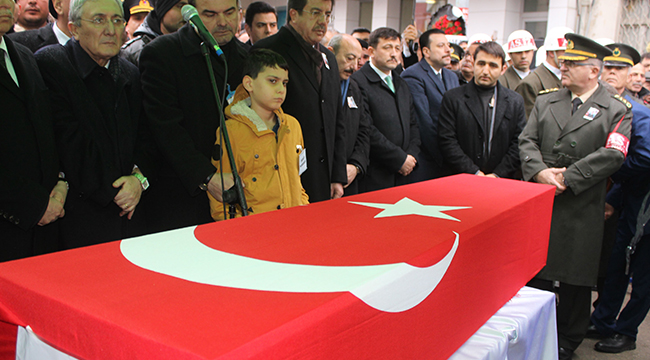 DENİZLİ'NİN ŞEHİDİ SON YOLCULUĞUNA UĞURLADI