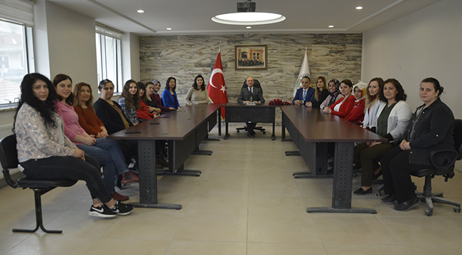 BAŞKAN ÖZBAŞ 800 KADINI SİNEMAYA GÖTÜRDÜ