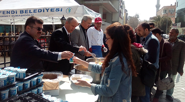 2 BİN KİŞİLİK KEŞKEK DAĞITTILAR