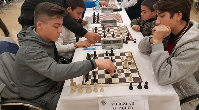 BAKLAN’DA SATRANÇ HEYECANI YAŞANDI