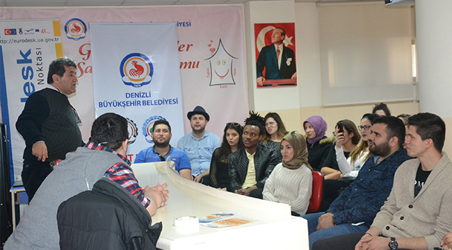 GENÇLİK MECLİSİ ERASMUS TEMSİLCİLERİNİ AĞIRLADI