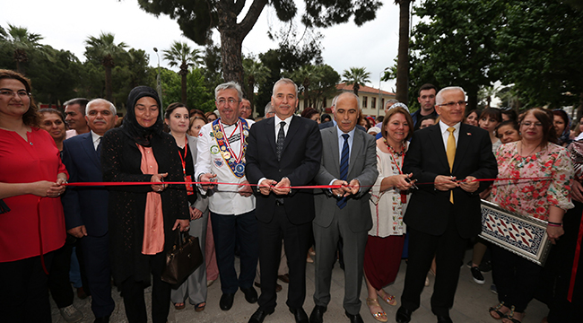 BÜYÜKŞEHİR KURSİYERLERİ ESERLERİNİ SERGİLEDİ