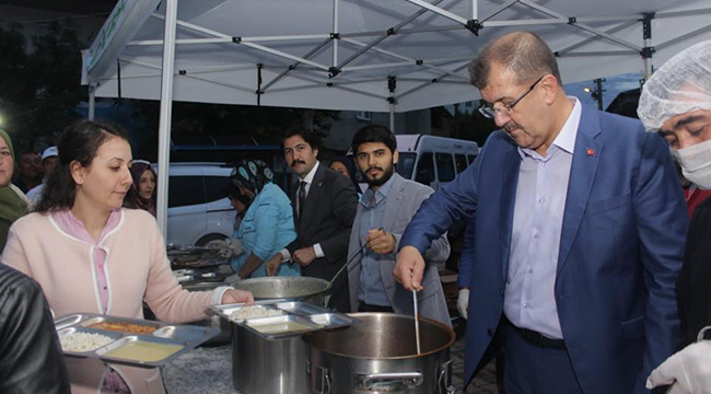 ÇİVRİL BELEDİYESİ'NDEN İFTAR PROGRAMI