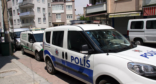İRAN ASILLI BEBEK YATAĞINDA ÖLÜ BULUNDU