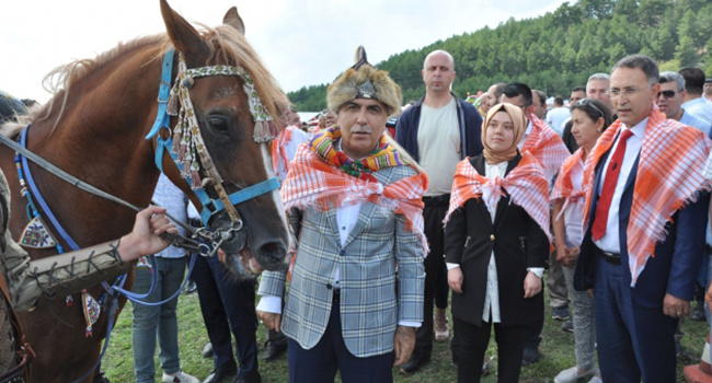 YÖRÜKLER BULDAN YAYLASINDA BULUŞTU