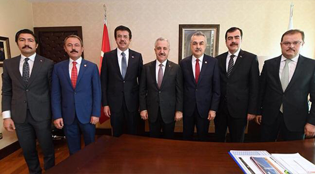 AYDIN-DENİZLİ OTOYOLU YILAN HİKAYESİNE DÖNDÜ