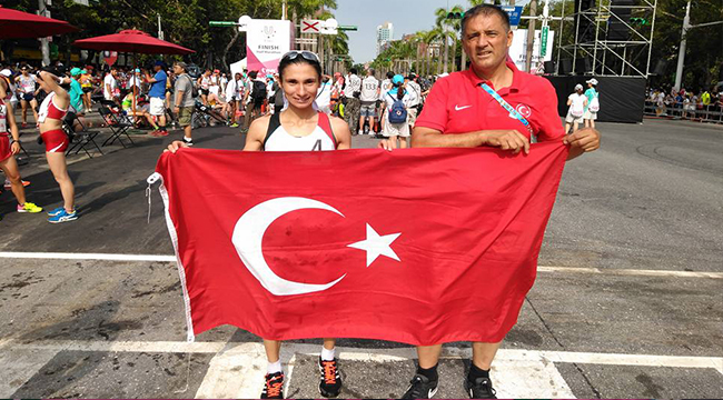 ESMA AYDEMİR DÜNYA İKİNCİSİ OLDU