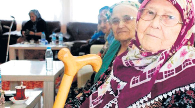 FiLiZ, 1 EKiM DÜNYA YAŞLILAR GÜNÜNÜ KUTLADI