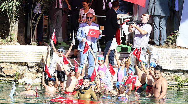 TARİHİ HAVUZDA MİLLİ DALIŞ