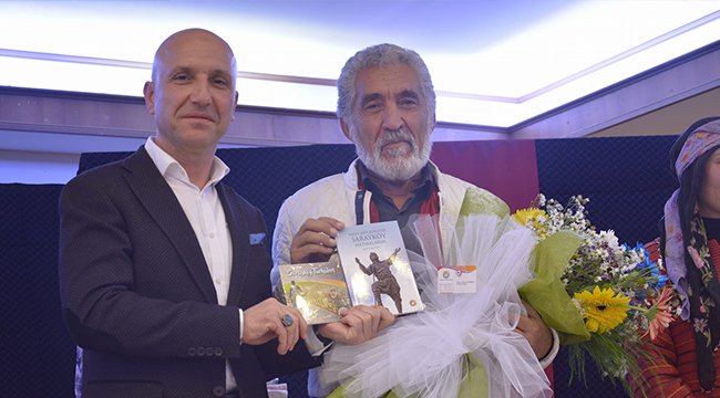 O KAHRAMAN SARAYKÖY’DE SAHNELENDİ