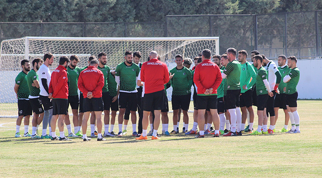 DENİZLİSPOR’DA ADANA DEMİRSPOR HAZIRLIKLARI SÜRÜYOR