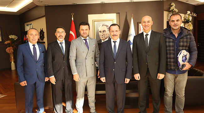 TEKNİK DİREKTÖR UYGUN PAÜ'NÜN KONUĞU OLDU