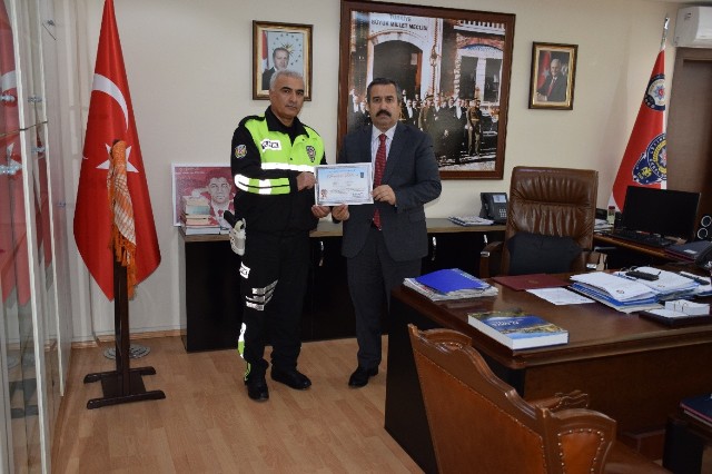 DEMİR:”PERSONELİMİZ HALKIN HUZURU İÇİN ÇALIŞIYOR”
