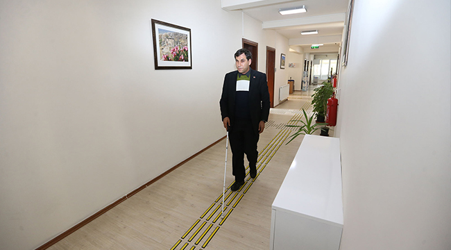 GÜRLESİN'DEN GÖRME ENGELLİLERE BİR KOLAYLIK DAHA
