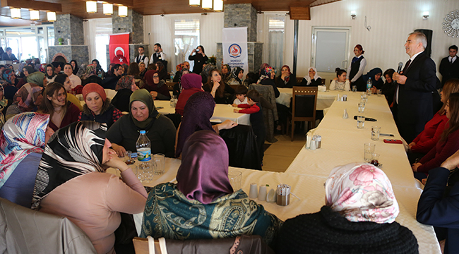 BAŞKAN ANAFARTALAR’A MÜJDELERLE GİTTİ