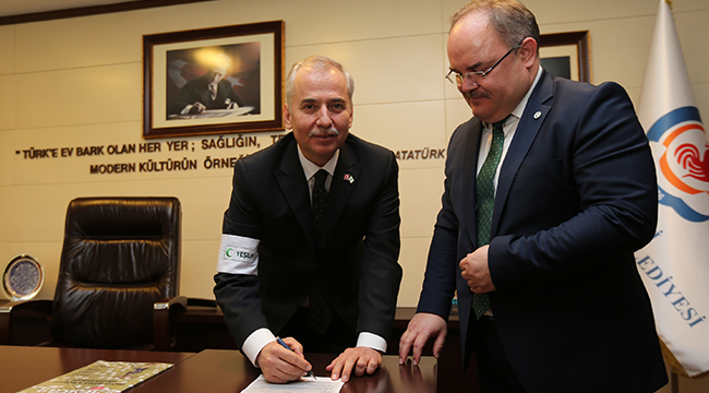 YEŞİLAY’DAN BAŞKAN ZOLAN’A ZİYARET