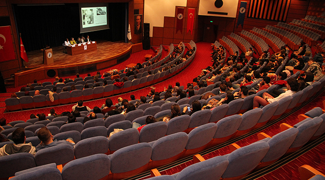 KADININ TOPLUMDAKi YERİNİ KONUŞTULAR