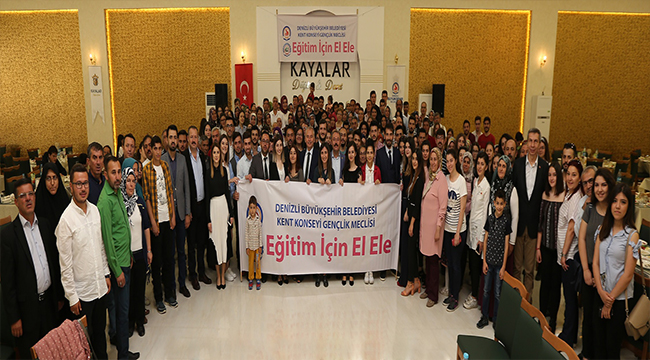 EĞİTİM İÇİN EL ELE AİLESİ BİRARAYA GELDİ