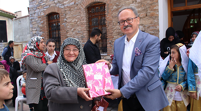 TAVAS BELEDİYESİ’NDEN ANNELERE JEST