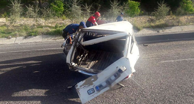 DENİZLİ’DE TRAFİK KAZASI: 2 YARALI