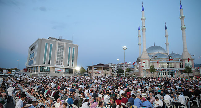 GÖNÜL SOFRASI KASRAHASANLI MAHALLESİ’NDE