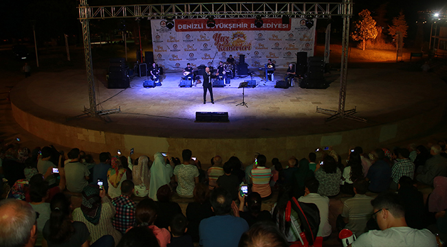 DENİZLİLİLER YAZ KONSERLERİNE BAYILDI