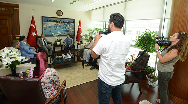 TELEVİZYON TEMSİLCİLERİ VALİ KARAHAN’I ZİYARET ETTİ