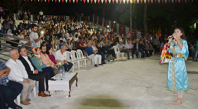 TAVASLILAR UNUTULMAZ BİR GECE YAŞADI