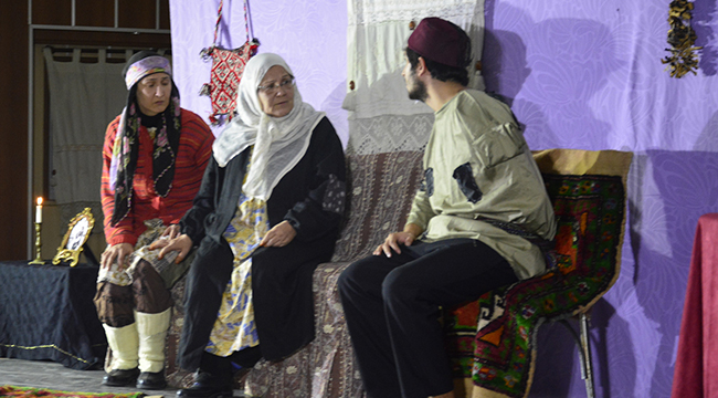 O KAHRAMAN SARAYKÖY’DE SAHNELENDİ