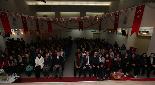 ZOLAN’IN GENÇLERLE BULUŞMASI DEVAM EDİYOR