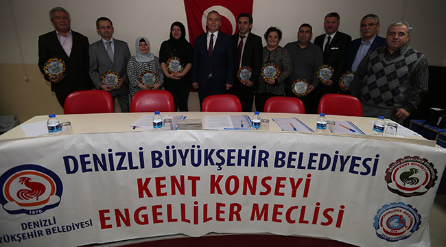 ENGELLİLER MECLİSİ'NDE SEÇİM HEYECANI YAŞANDI