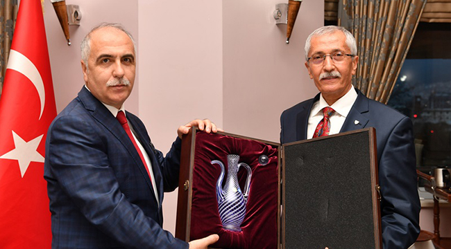 VALİ YARDIMCISI ATA’YA VEDA YEMEĞİ DÜZENLENDİ