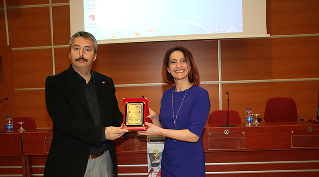 PAÜ’DEN BİLİM VE SANAYİDE KADIN SEMİNERİ