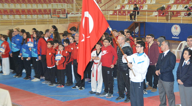 DENİZLİ KARMASI YARI FİNALE KALDI