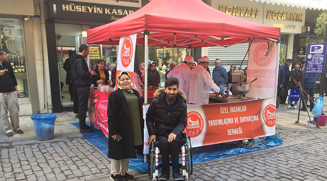 2 BİN KİŞİLİK KEŞKEK DAĞITTILAR