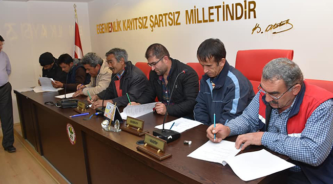 ACIPAYAM BELEDİYESİ'NDE TAŞERON SINAVI YAPILDI